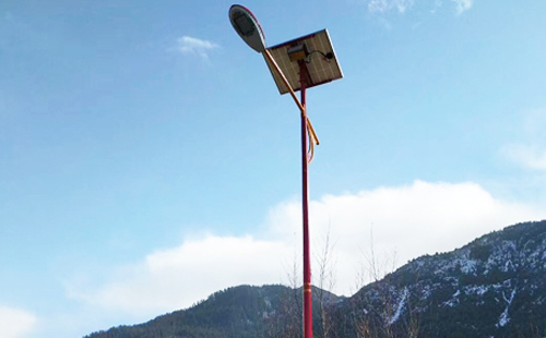 如何选择高质量的米林太阳能路灯材料：全方位指南